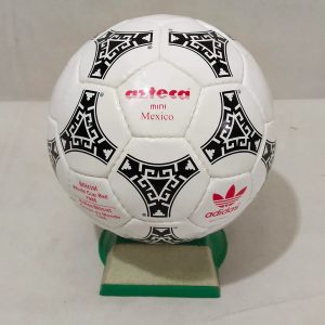 Adidas Azteca Mexico | Red Stamps | 1986 | FIFA World Cup Ball