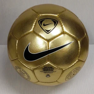 Nike Scorpion KO Gold Chrome | 2002 | Secret Tournament | The Cage Advertisement | Size 5