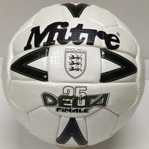 Mitre Delta League 25 | 1995 | The Football Association | Size 5