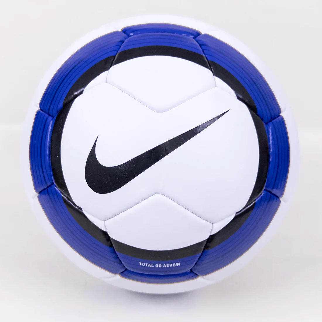 Nike_Total_90_Aerow_1_F_A_Premier_League_-_Barclays_2005_Size_5_02
